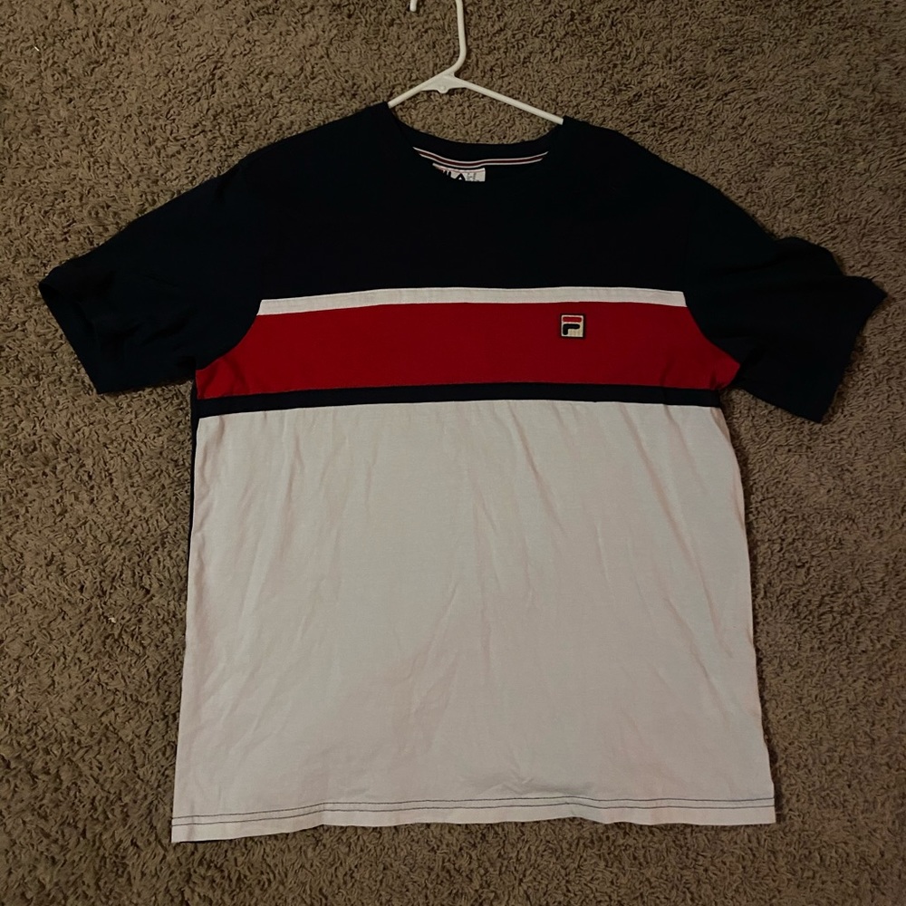 MENS FILA TEE SHIRT SIZE XL